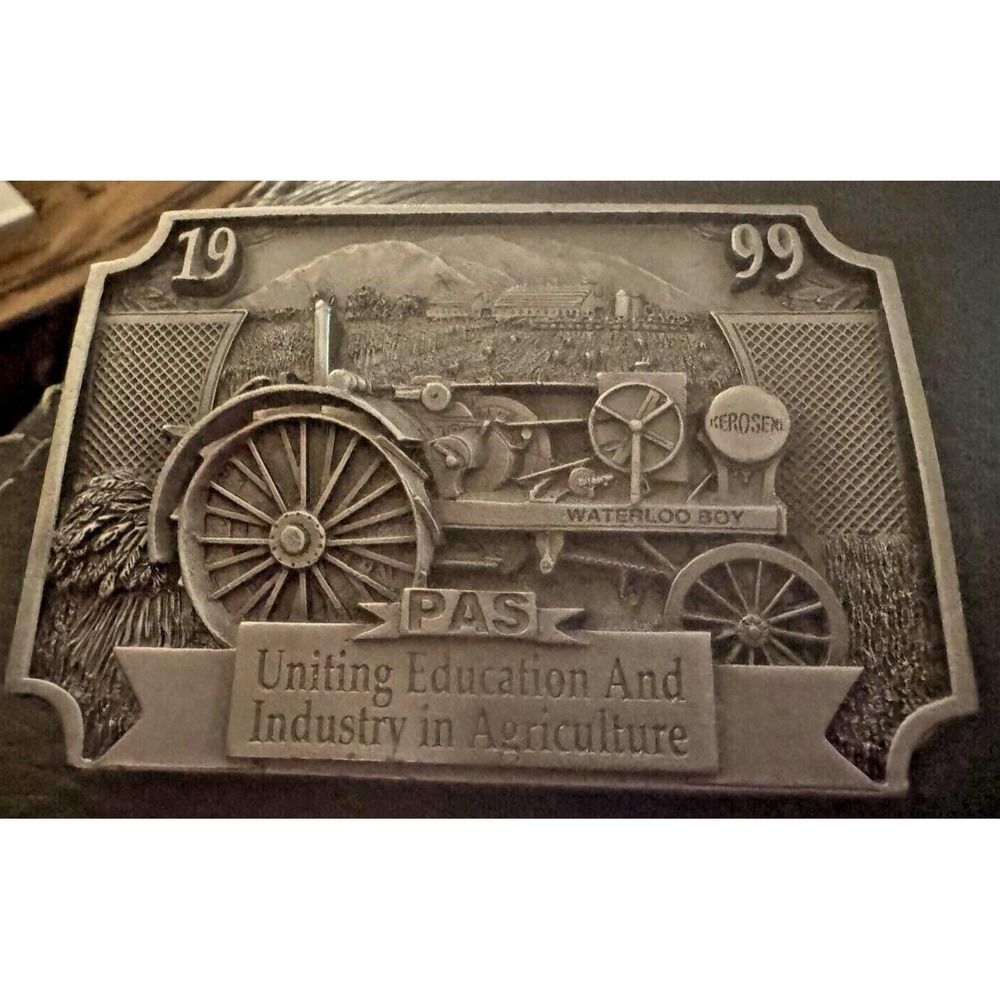 Vintage 1999 PAS Belt Buckle John Deere Licensed 1 of 500 Waterloo Boy Tractor